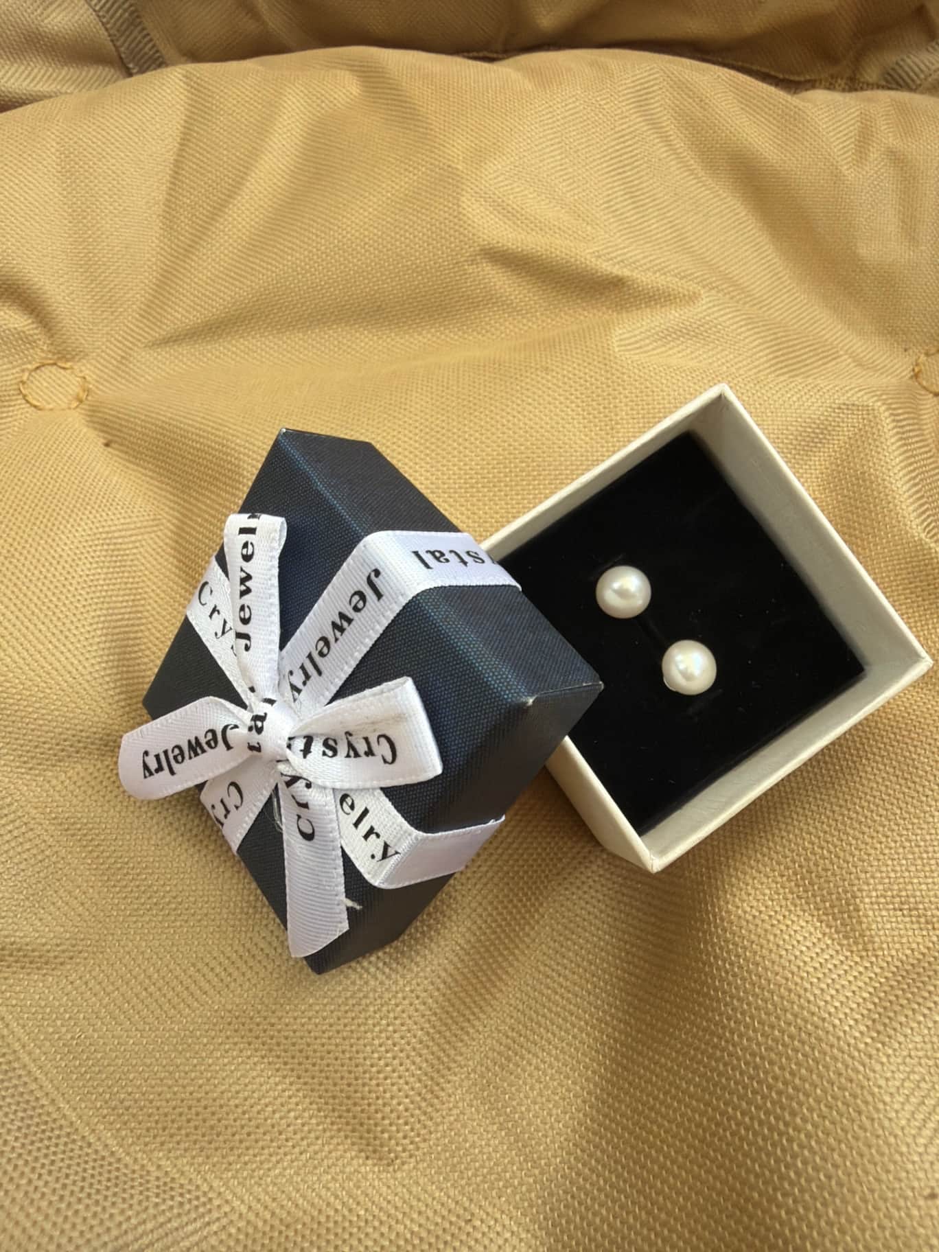 Crystal Jewelry 珍珠耳環，各式時尚飾品