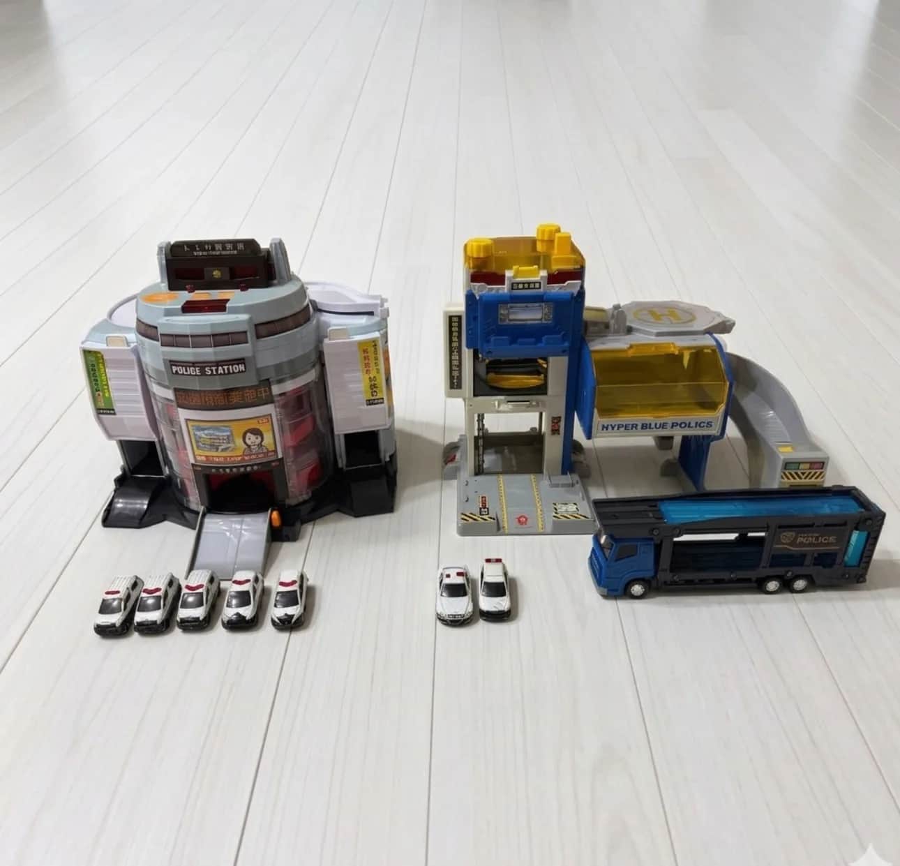 DX警察局基地+藍衣特警隊 基地+警察巴士+TOMICA 警車