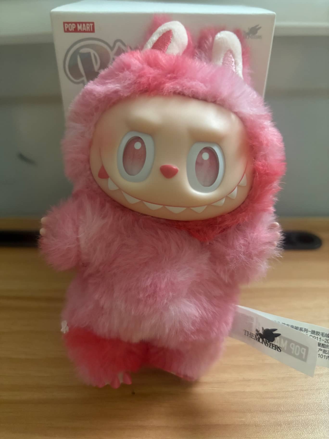POP MART 泡泡瑪特 THE MONSTERS 拉布布 Labubu 搪膠毛絨公仔 1組