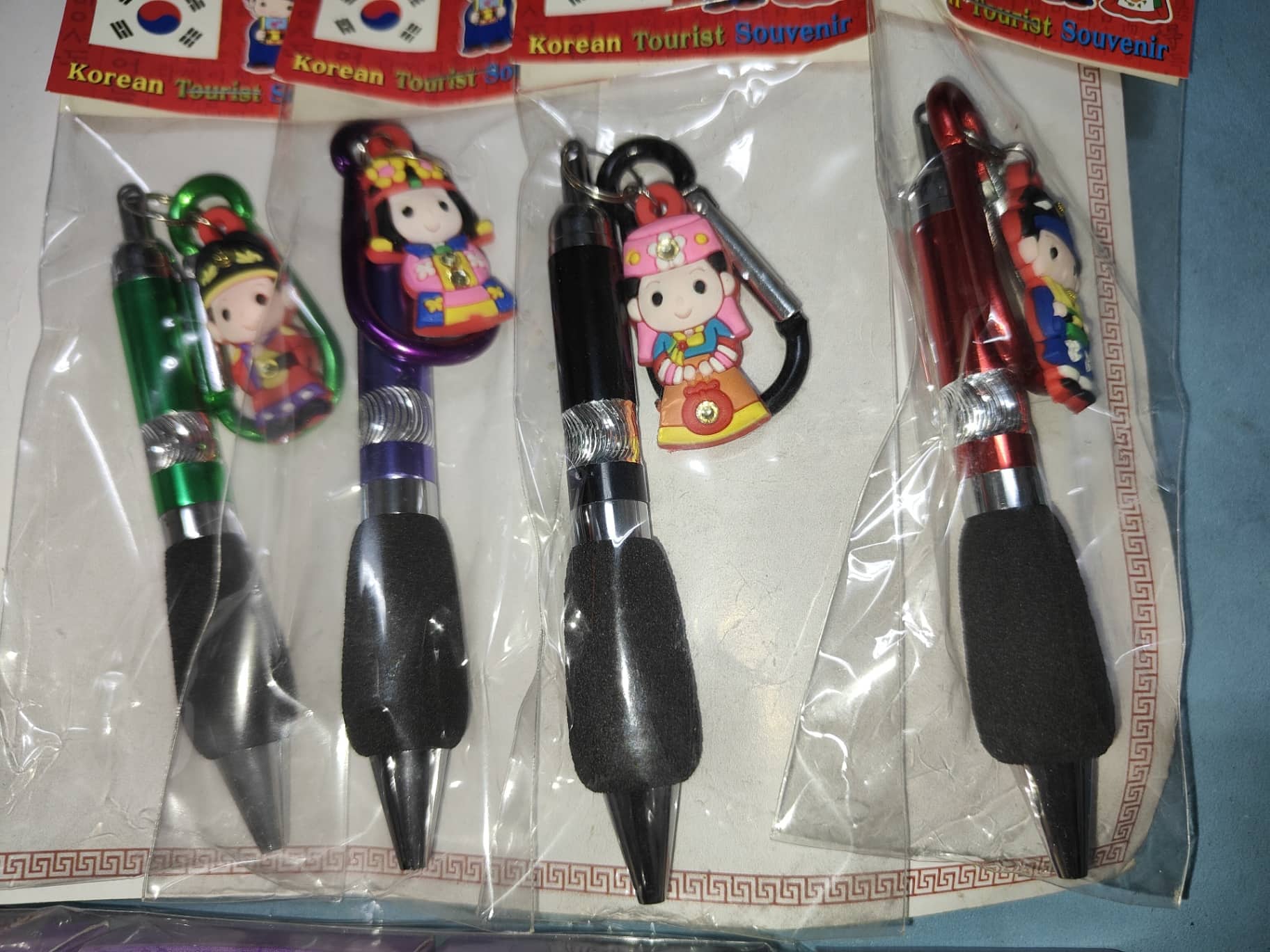 韓國旅遊紀念品 韓服造型原子筆與開瓶器鑰匙圈套組