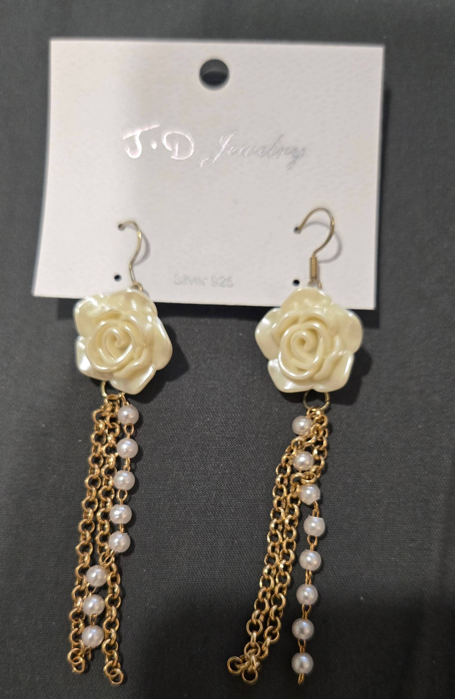 J.D Jewelry 玫瑰花珍珠流蘇耳環 一對