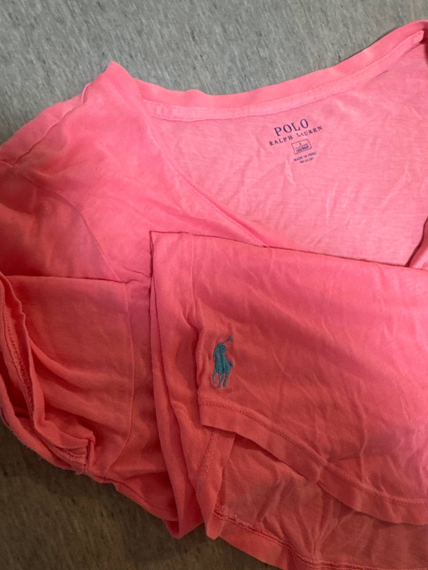 Polo Ralph Lauren 女生亮粉色 V領短袖T恤 S號