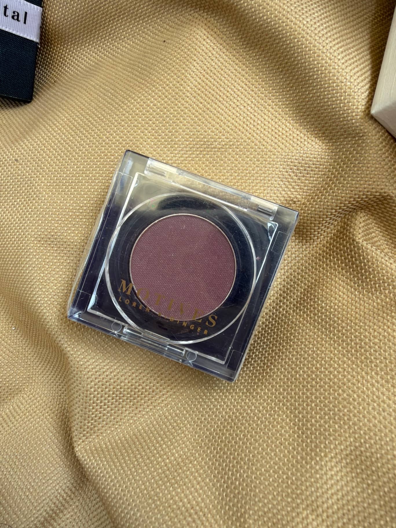 Motives Loren Ridinger 單色眼影 1組