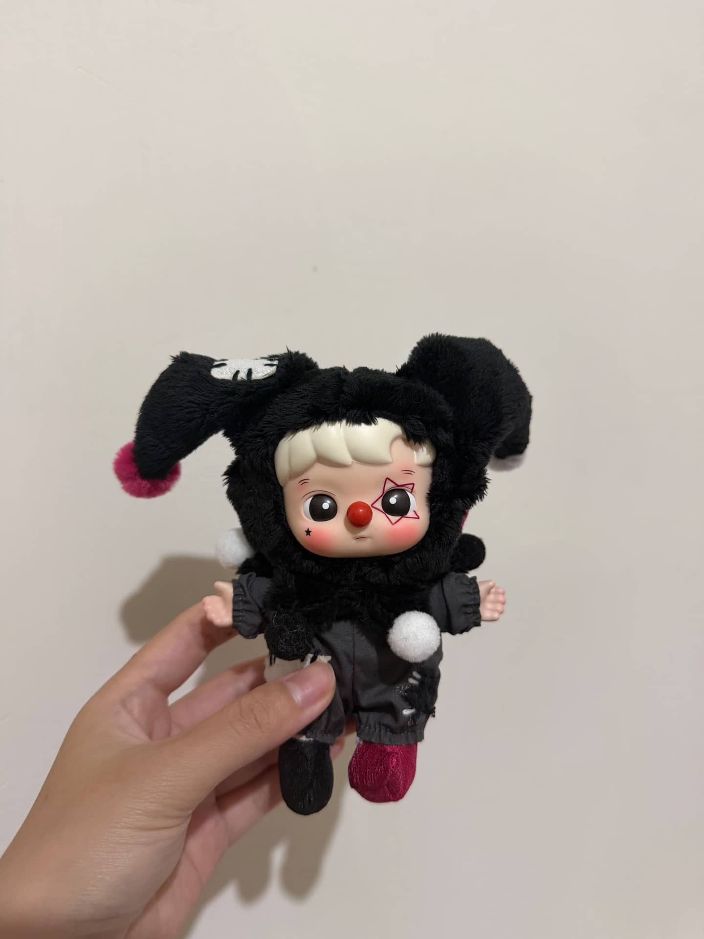 泡泡瑪特絨毛掛件各一隻